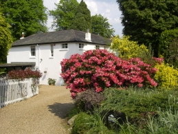 A & A Studley Cottage in England
