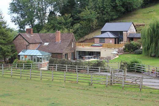 Red Rail Farm Bed & Breakfast in Hoarwithy, Herefordshire, England